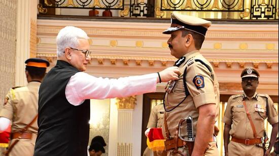 Pimpri-Chinchwad police commissioner Vinoy Kumar Choubey was conferred President’s Police Medal at an investiture ceremony held at Lok Bhavan in Mumbai on Friday. (HT)