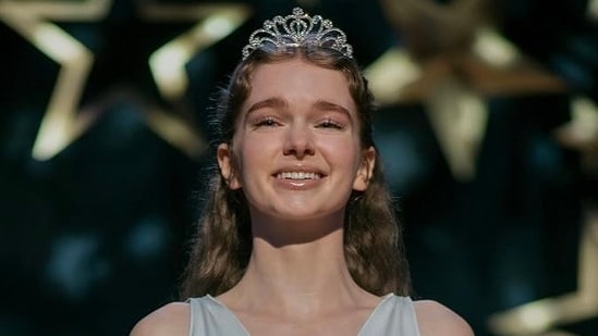 Summer H. Howell is effective as Carrie White in the new Prime Video show.