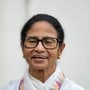 পরিবর্তনের পরে বাংলার প্রথম উপনির্বাচনে নৈতিক জয়ের পথে মমতা বন্দ্যোপাধ্যায়রা। (ফাইল ছবি, সৌজন্যে পিটিআই)