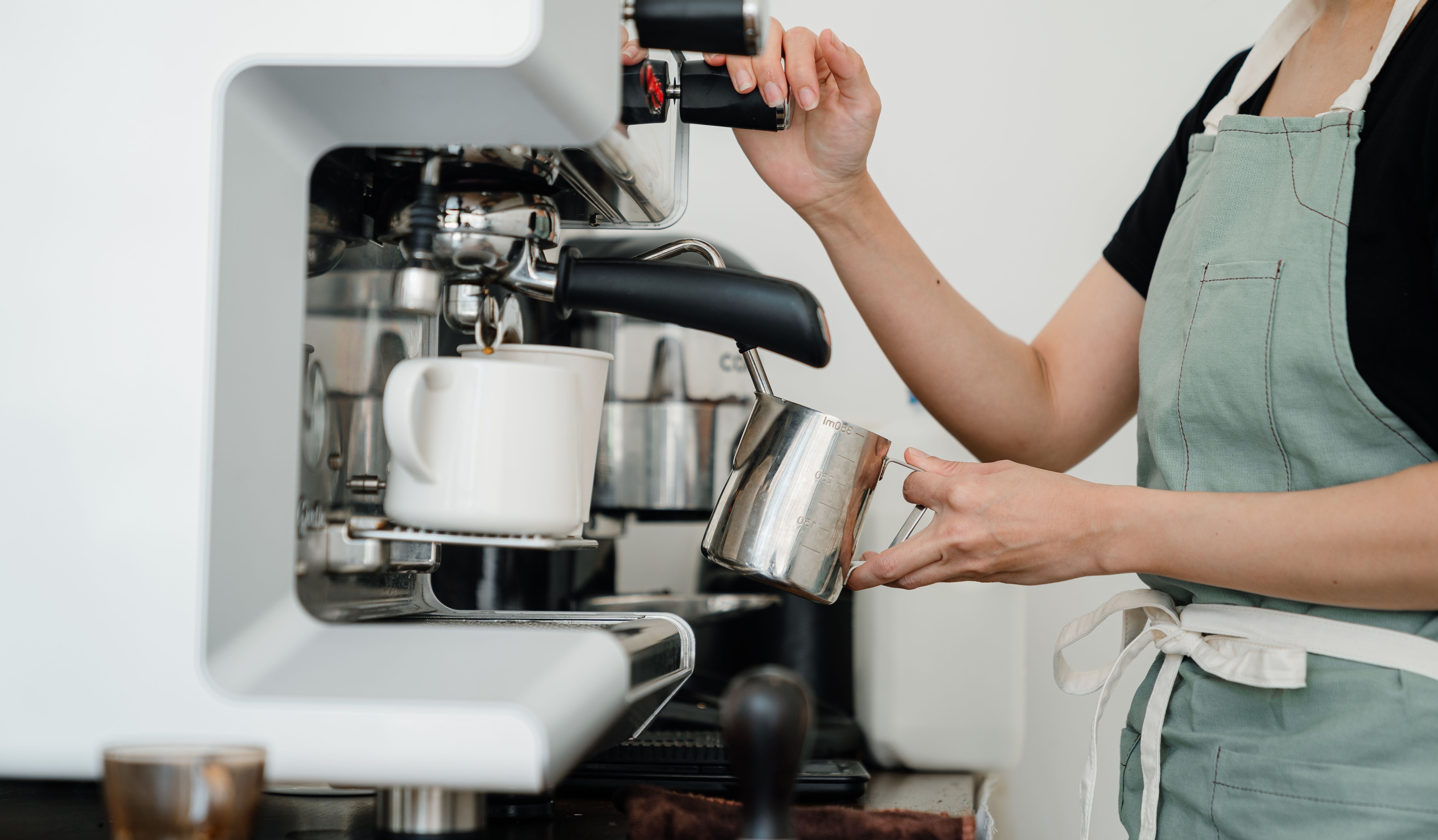 A machine should match the user's preferred coffee style, daily frequency, and willingness to handle cleaning and maintenance (Pexel) A machine should match the user's preferred coffee style, daily frequency, and willingness to handle cleaning and maintenance (Pexel)