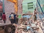 Seemapuri collapse: Building owner yet to be traced, DNA test of body parts starts
