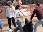 CJP shared a video claiming right-wing goons beat young girls on Saturday during protest in Delhi