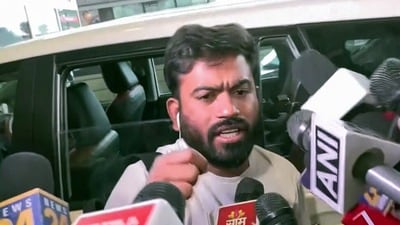 సీజేపీ నేత అభిజీత్ దిప్కే నానమ్మ కన్నుమూత: ఢిల్లీలో నిర్బంధంలో దిప్కే (ANI Video Grab) సీజేపీ నేత అభిజీత్ దిప్కే నానమ్మ కన్నుమూత: ఢిల్లీలో నిర్బంధంలో దిప్కే (ANI Video Grab)