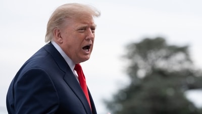 Trump administration offers migrant children $3,000 to voluntarily leave the US. (Bloomberg)