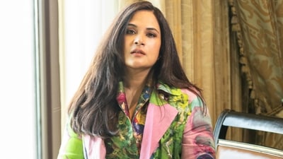 Richa Chadha supports CJP protest. Richa Chadha supports CJP protest.