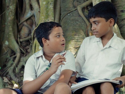 দুই বন্ধুর কোন গল্প বলবে ‘দুটি চাকা’?