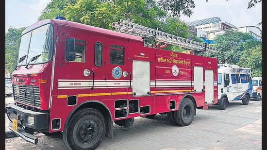 Fire brigade vehicle remains stationed for four months; paediatric ward unused amid safety concerns. (HT File)
