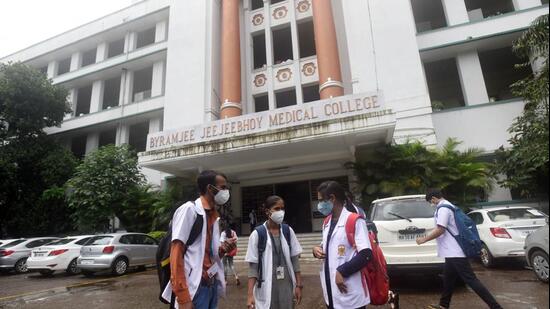 The move is aimed at curbing the practice of securing seats during the final counselling round but failing to actually fill them, leaving seats vacant and potentially depriving other aspirants of admission opportunities. (Pratham Gokhale/HT Photo)
