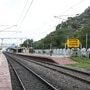 పండుగ స్పెషల్‌ రైళ్లు - యాదాద్రికి స్టాపేజీ