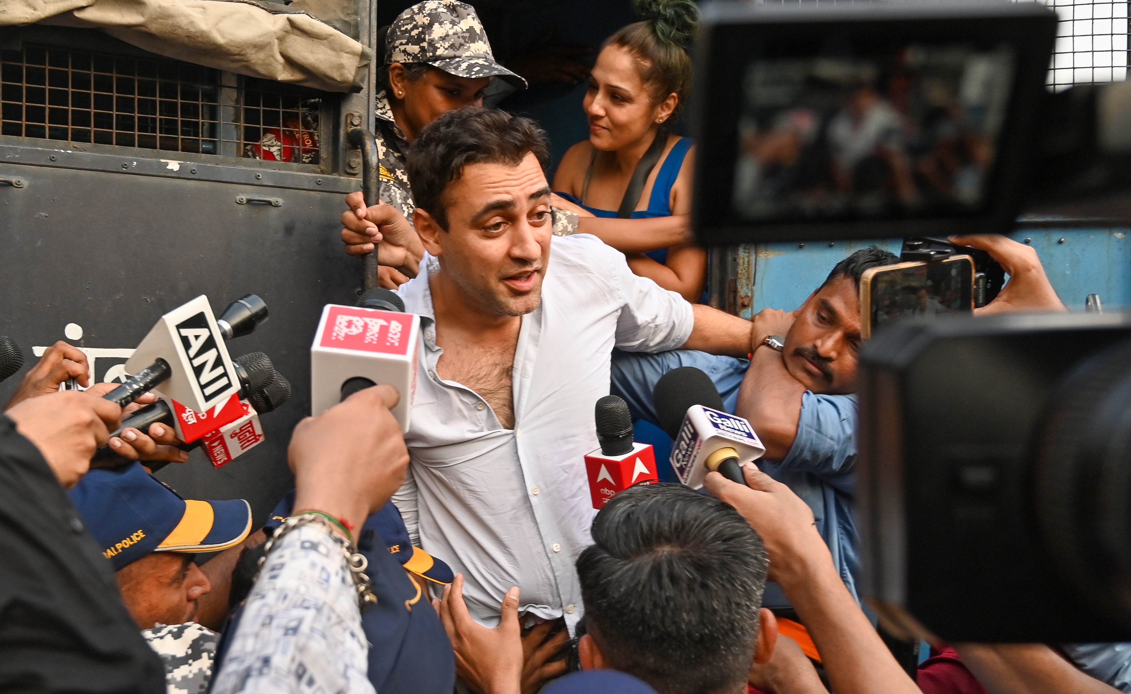 Mumbai Police detained actor Imran Khan among protesters at August Kranti Maidan during demonstrations supporting the CJP protest against CEC Gyanesh Kumar. (Raju Shinde/HT) Mumbai Police detained actor Imran Khan among protesters at August Kranti Maidan during demonstrations supporting the CJP protest against CEC Gyanesh Kumar. (Raju Shinde/HT)