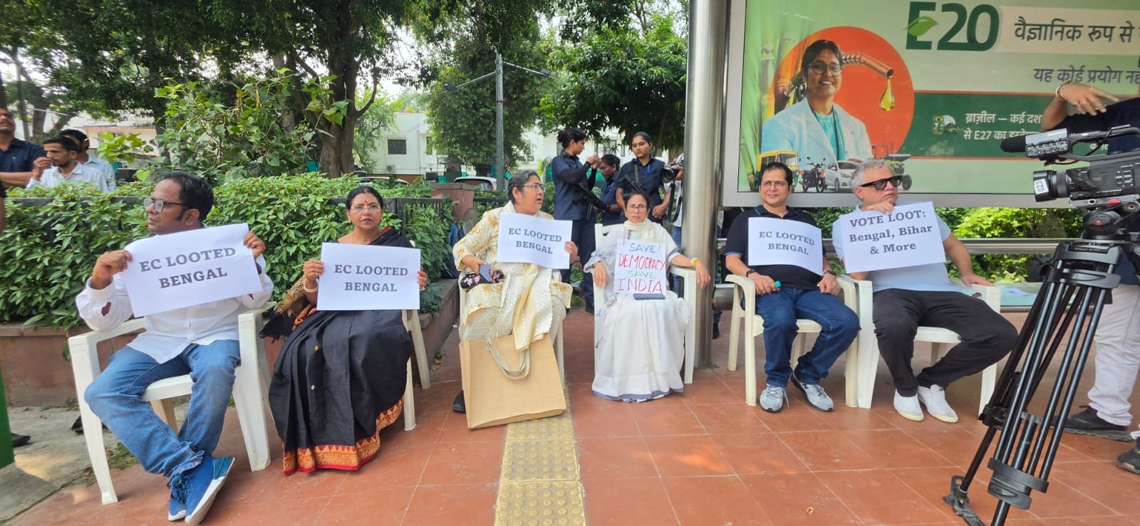 Mamata Banerjee sits on a dharna near the South Avenue bus stand. Mamata Banerjee sits on a dharna near the South Avenue bus stand.