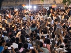 Agitating aspirants expressed their willingness to hold talks with the state government to end the deadlock. But they reiterated their demand that the MPSC chairman Vivek Bhimanwar must step down and the government must fill up 70000 vacant posts. (HT PHOTO)