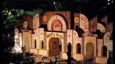 “Chironton Bangla”; Bengali village setting, with Goddess Durga depicted as an ordinary household woman has been set up in Lucknow’s Rabindra Palli area. (Sourced) “Chironton Bangla”; Bengali village setting, with Goddess Durga depicted as an ordinary household woman has been set up in Lucknow’s Rabindra Palli area. (Sourced)