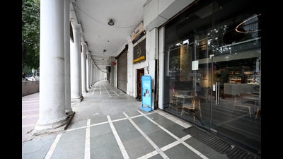 Shopkeepers in Janpath and around Regal Crossing were advised to keep their shutters down amid heightened security in central Delhi. (Ishant Chauhan/HT Photo) Shopkeepers in Janpath and around Regal Crossing were advised to keep their shutters down amid heightened security in central Delhi. (Ishant Chauhan/HT Photo)