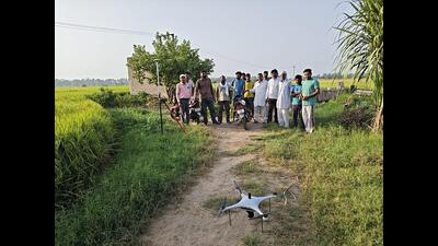 During the first phase, surveillance will target villages categorised as red and yellow zones based on stubble-burning records from the past three years. (HT) During the first phase, surveillance will target villages categorised as red and yellow zones based on stubble-burning records from the past three years. (HT)