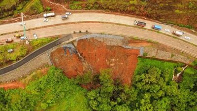 Govt issues tenders to strengthen landslide-prone Kashedi-Parshuram Ghat. (HT ARCHIVE)