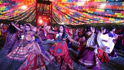 অক্টোবর ২০২৬ মাসের বাকি দিনে ভাগ্যের চাকা ঘুরবে ৭ রাশির, কী কী প্রাপ্তি! (AP Photo/Ajit Solanki) (AP Photo/Ajit Solanki)