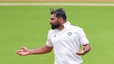 Mohammed Shami picked up four wickets on Day 1 of Ranji Trophy match against Delhi in Kalyani (PTI)