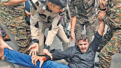 Protesters detained as they continued the stir on Sunday. (HT Photo)