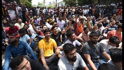 The first round of talks on September 30 appeared to offer a way out. (HT) The first round of talks on September 30 appeared to offer a way out. (HT)