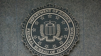 The Justice Department is investigating whether major TV networks violated federal antitrust laws when they briefly suspended a rotation of broadcast journalists covering the White House last month following CNN’s removal from a planned assignment. The Justice Department is investigating whether major TV networks violated federal antitrust laws when they briefly suspended a rotation of broadcast journalists covering the White House last month following CNN’s removal from a planned assignment.
