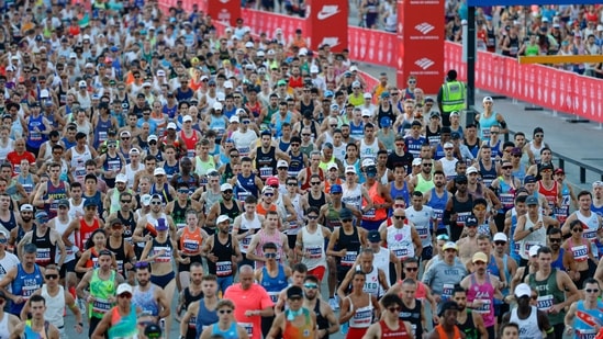 Chicago Marathon 2026: Track runners live and watch race coverage online. (Photo by KAMIL KRZACZYNSKI / AFP) (AFP)