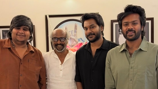Karthik Subbaraj, Sananth and Rishikanth poses with Rajinikanth.