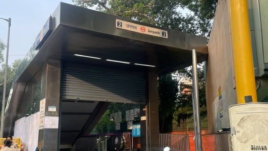 Interchange facilities are also now available at the affected stations. Image from the Janpath metro station in Delhi.