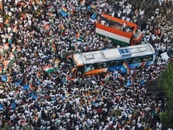 মুখ্য নির্বাচন কমিশনার জ্ঞানেশ কুমারের ইস্তফার দাবিতে বিক্ষোভ বিরোধীদের। (ছবি সৌজন্যে পিটিআই)