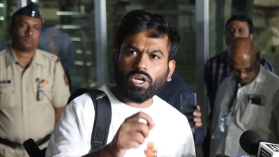 Cockroach Janta Party (CJP) founder Abhijeet Dipke speaks to the media at Dr BR Ambedkar International Airport, Nagpur, after being released from the custody of Delhi Police. (ANI) Cockroach Janta Party (CJP) founder Abhijeet Dipke speaks to the media at Dr BR Ambedkar International Airport, Nagpur, after being released from the custody of Delhi Police. (ANI)