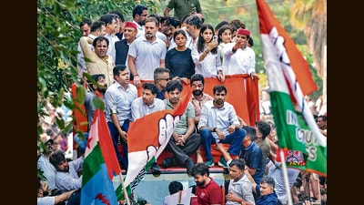 All INDIA bloc members marched from Barakhamba Road to Supreme Court. (PTI)