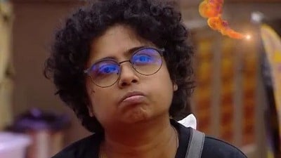 শারীরিক অসুস্থার জেরে বিগ বস থেকে বাদ ঝিলাম, ঠিক কী হয়েছে DJ মাউজের স্রষ্টার? জানালেন তাঁর বাবা শারীরিক অসুস্থার জেরে বিগ বস থেকে বাদ ঝিলাম, ঠিক কী হয়েছে DJ মাউজের স্রষ্টার? জানালেন তাঁর বাবা