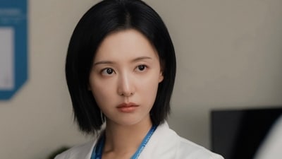 Doctor X: Mafia in White review: A fearless surgeon, a corrupt system and Kim Ji-won at her absolute best.