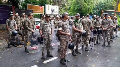 Security heightened ahead of the Opposition's Supreme Court march, in Mandi House area, New Delhi, Monday. (PTI) Security heightened ahead of the Opposition's Supreme Court march, in Mandi House area, New Delhi, Monday. (PTI)