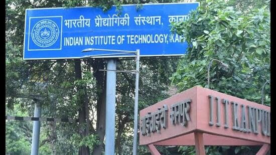 If the institute is to keep pace with international standards, we need to raise funds to support research, says a prof. (HT file)