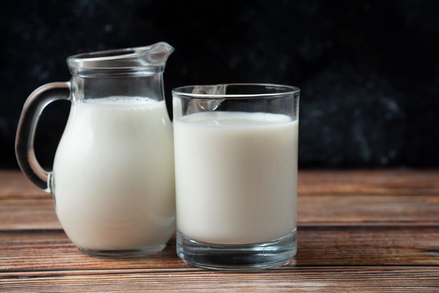 Add milk to your routine in order to protect your bones. (Picture credit: Freepik)