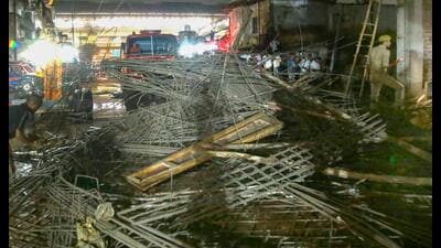 According to fire department officials, the workers had cast a roof slab for the godown on Monday evening before moving to lay the slab for the first floor. (Sakib Ali/HT)