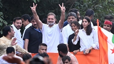 LOP in Loksabha Rahul Gandhi with India Bloc leaders  and Congress workers and supporters during ‘March for Democracy’ to the Supreme Court, to file a petition against Chief Election Commissioner Gyanesh Kumar on Monday, October 12, 2026. (Arvind Yadav/ Hindustan Times)