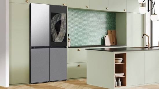 Discover what makes the Samsung RF71DB9950QD a flagship 4-door French door refrigerator, from AI Vision and Family Hub+ to Triple Cooling. (Samsung)