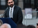 Mamdani to ban NYC’s iconic horse-drawn carriages (Photo by Michael M. Santiago / GETTY IMAGES NORTH AMERICA / Getty Images via AFP)