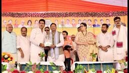 Three rebel SP MLAs join BJP; Smriti Irani targets SP, Cong Three rebel SP MLAs join BJP; Smriti Irani targets SP, Cong