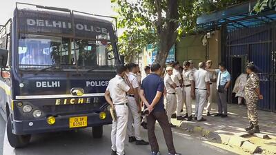 Police personnel outside the Tihar Jail on Wednesday after Cockroach Janta Party (CJP) leaders Saurav Das and Ashutosh Ranka were sent to five-day judicial custody (PTI)
