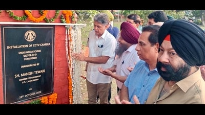 The member of parliament (MP) Manish Tewari during a project inauguration in Chandigarh on Wednesday. (HT photo) The member of parliament (MP) Manish Tewari during a project inauguration in Chandigarh on Wednesday. (HT photo)