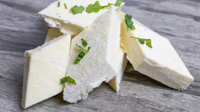 Unlike traditional paneer, analogue paneer is made from vegetable oils, starches, plant proteins, emulsifiers, and food additives rather than milk (Photos: shutterstock (for representational purpose only)) Unlike traditional paneer, analogue paneer is made from vegetable oils, starches, plant proteins, emulsifiers, and food additives rather than milk (Photos: shutterstock (for representational purpose only))