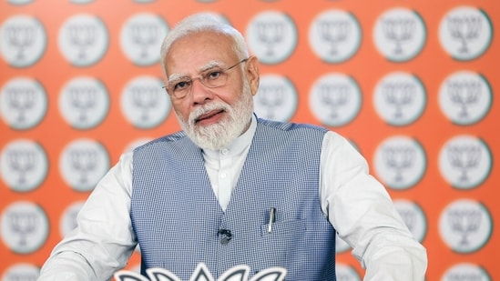 Prime Minister will dedicate to the nation the 298-km-long Nimmu-Padum-Darcha Road, constructed by the Border Roads Organisation (BRO).