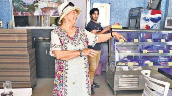 Lilo Marina, from Australia, at Appetite German Bakery café in Paharganj. (HT Photo)