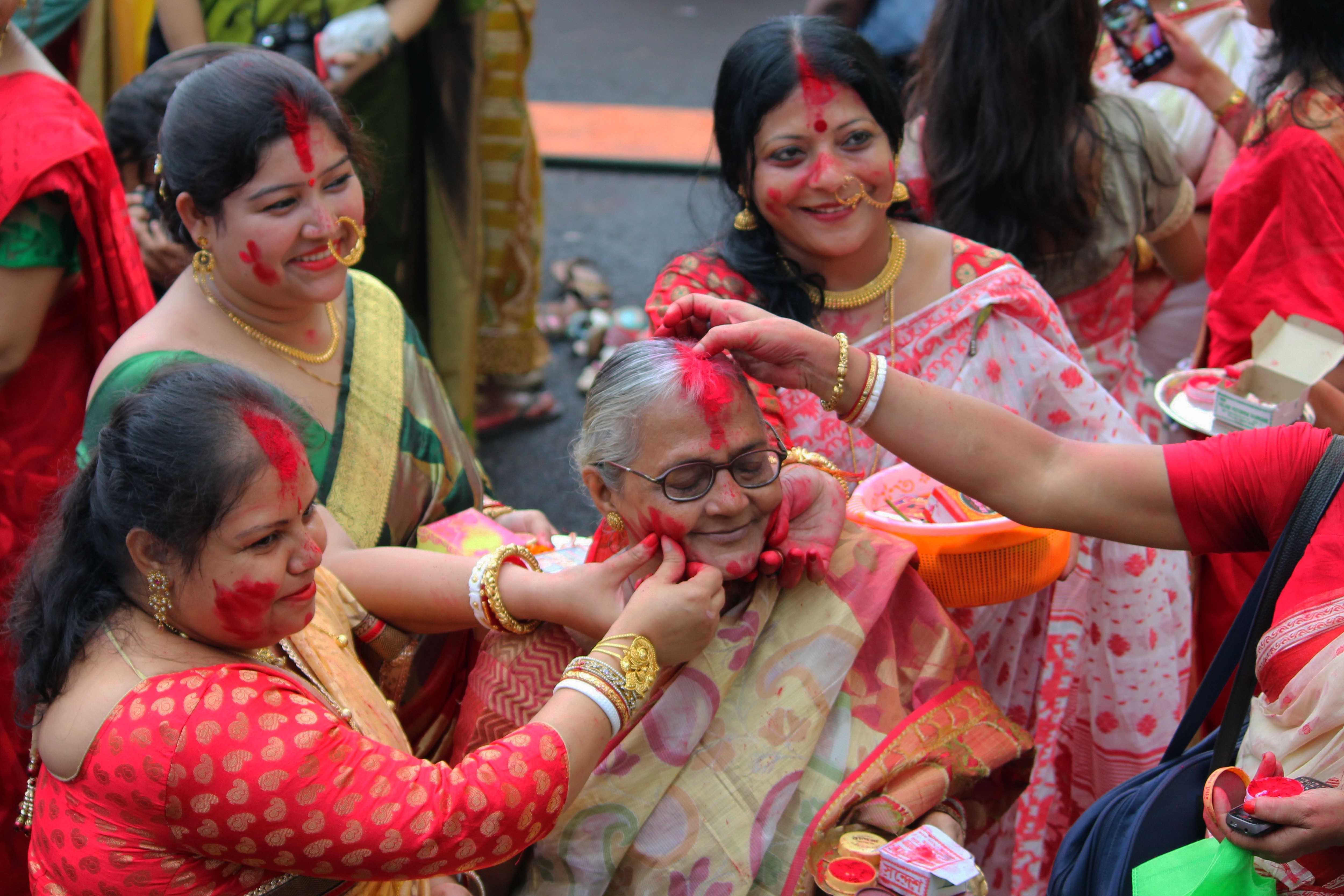 Sindoor Khela takes place on Vijaya Dashami, the final day of Durga Puja, when married Hindu women traditionally apply vermilion to the goddess Durga. (Pexel) Sindoor Khela takes place on Vijaya Dashami, the final day of Durga Puja, when married Hindu women traditionally apply vermilion to the goddess Durga. (Pexel)