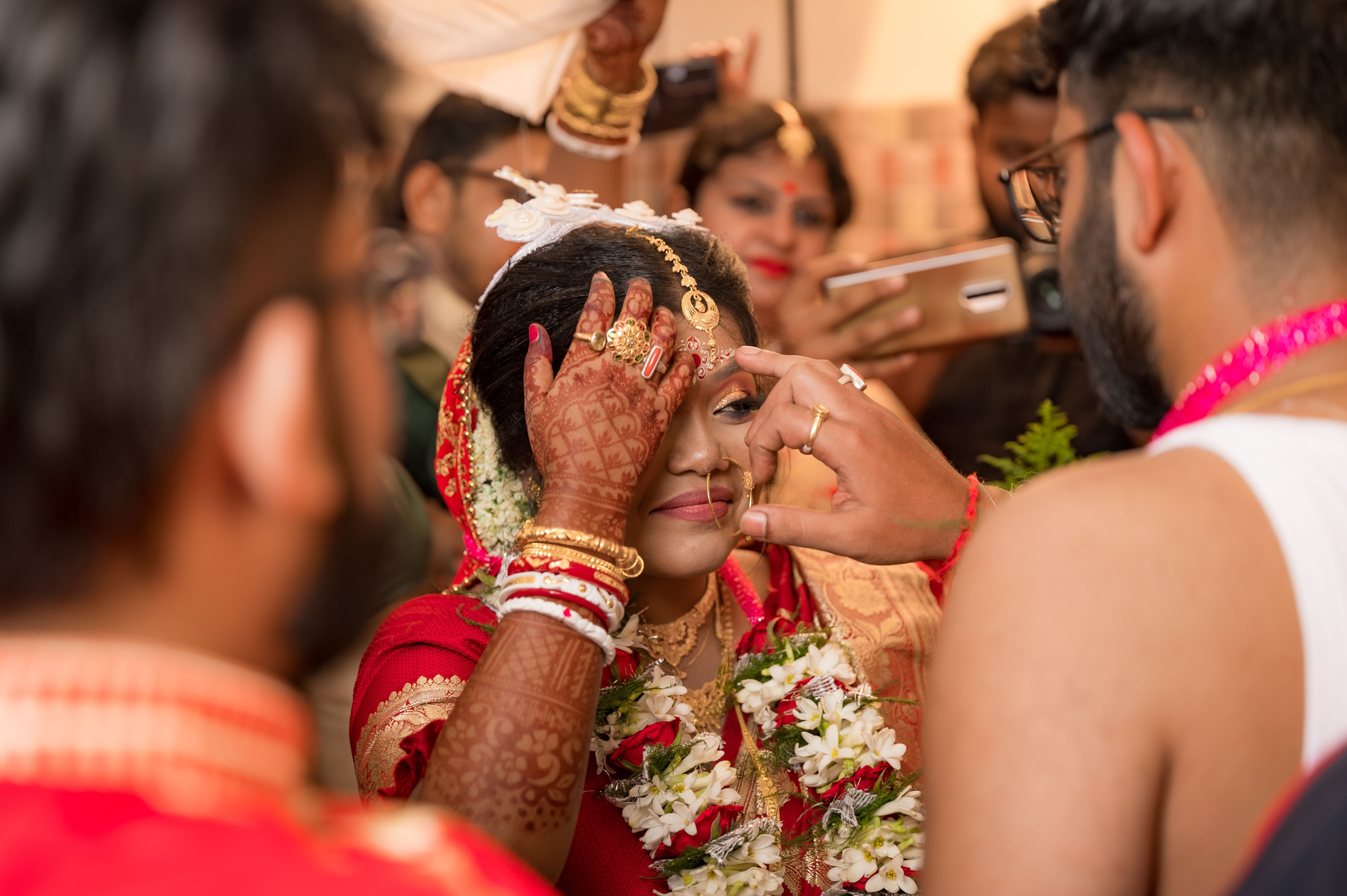 It is a cultural marker of marriage in Bengali Hindu society, carrying associations with marital identity, auspiciousness, and family traditions. (Pexel) It is a cultural marker of marriage in Bengali Hindu society, carrying associations with marital identity, auspiciousness, and family traditions. (Pexel)