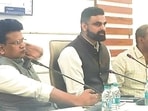 A meeting was chaired by district collector Jitendra Dudi (C) on Thursday to plan the judicious use of available reserves and ensure drinking water security. (HT PHOTO)