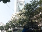 Markets in Europe traded mixed, while US markets ended lower on Wednesday. 

